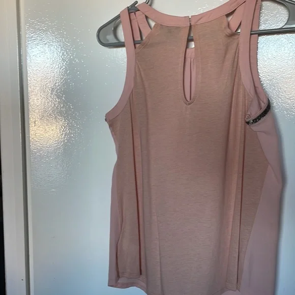 NWT Express blush Bead Accent blouse - Picture 5 of 8